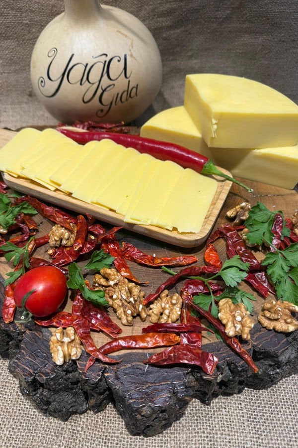 Göbek Kaşar Peyniri (1KG)