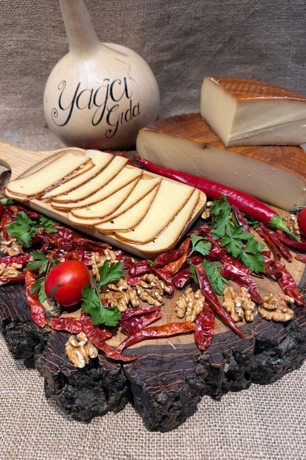 İsli Peynir  (500GR)