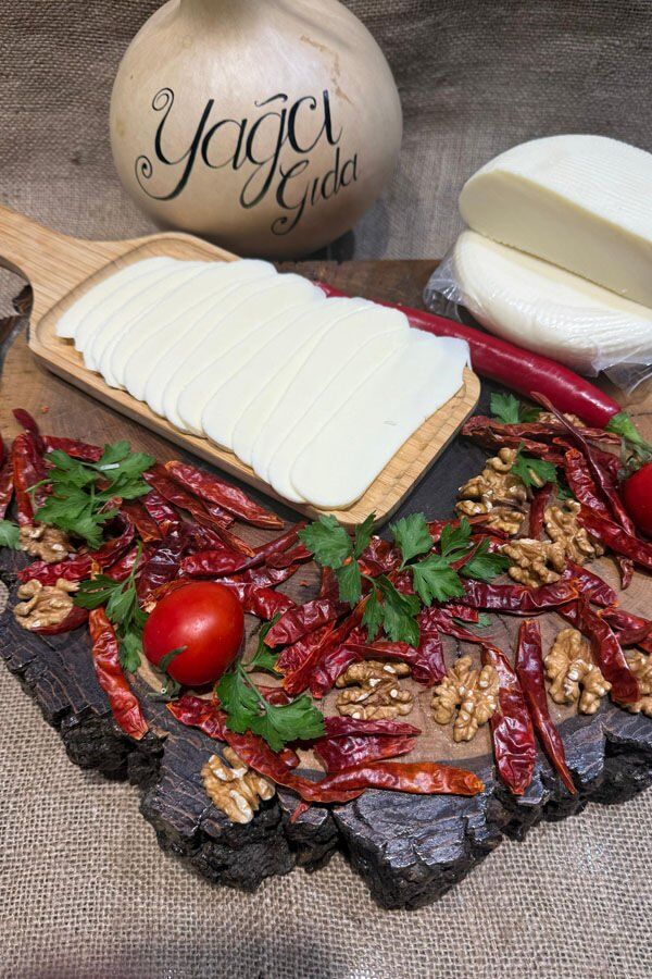 Sade Çerkes Peyniri (500GR)